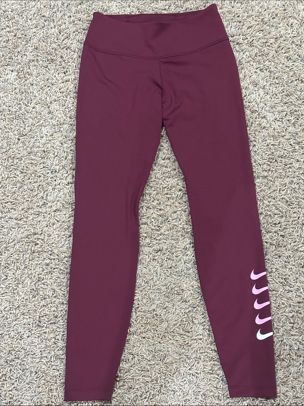 Nike Women's Magenta Leggings
